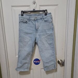 Old Navy Light Wash Women's Cropped Jeans